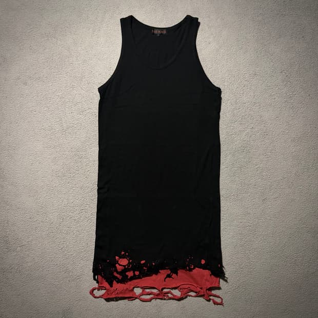 Jury black destroyed sleeveless
