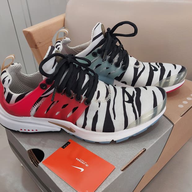 나이키 에어 프레스토 코리아 S사이즈 (250~270mm)