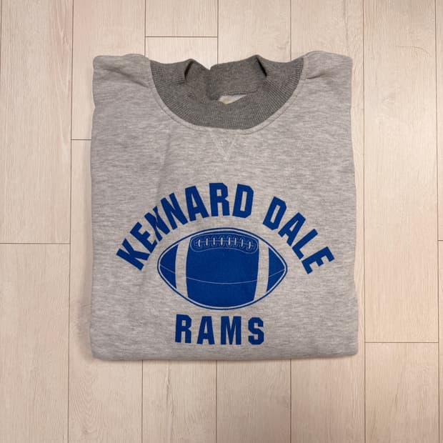 77circa 나나써카 맨투맨