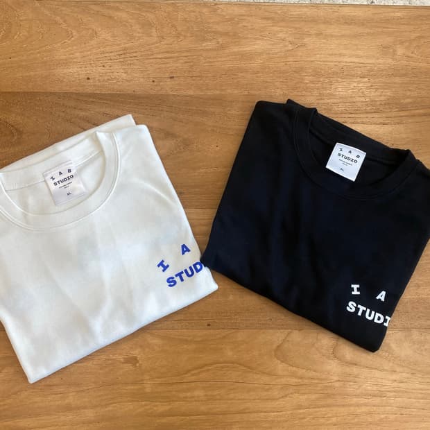 [XL]아이앱 25주년 반팔 흰/검 세트