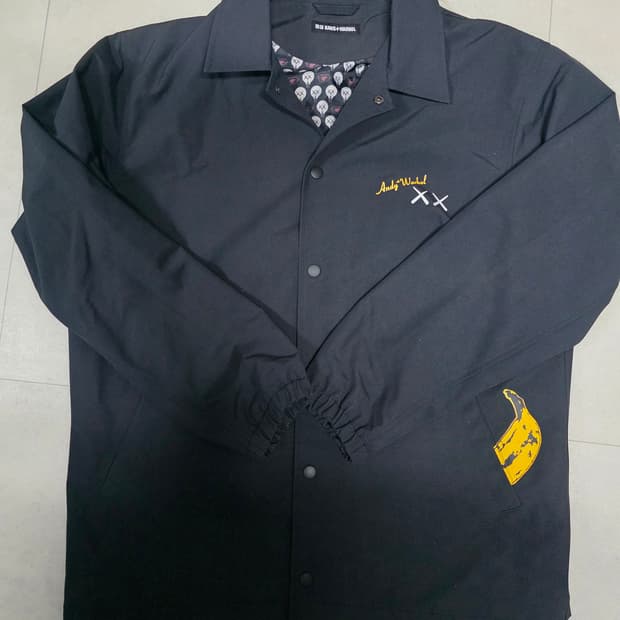 유니클로X카우스 앤디워홀 콜라보 코치자켓 L사이즈