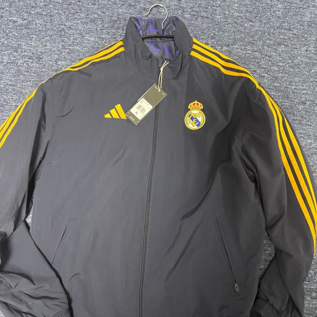 아디다스 레알마드리드 바람막이 iq0549