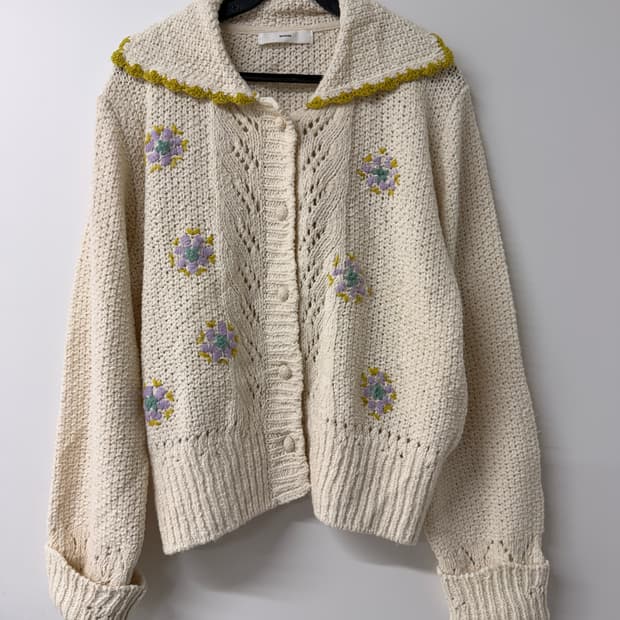 비이커 BEAKER 크로셰 꽃자수 가디건(새상품)