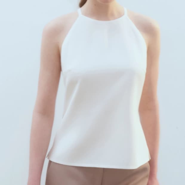 Sie 플라주 홀터넥 슬리브리스 (S/크림)