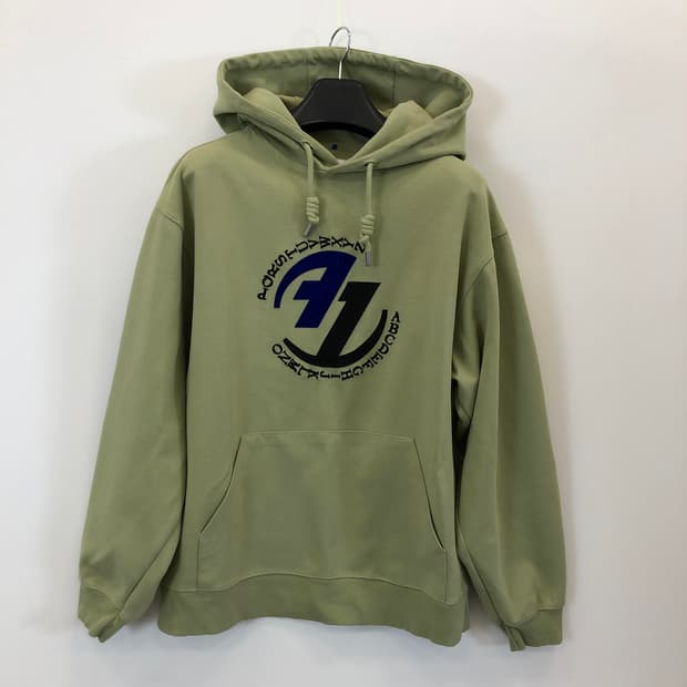 자라 x 아더에러 자수 스웨트후드 L-XL