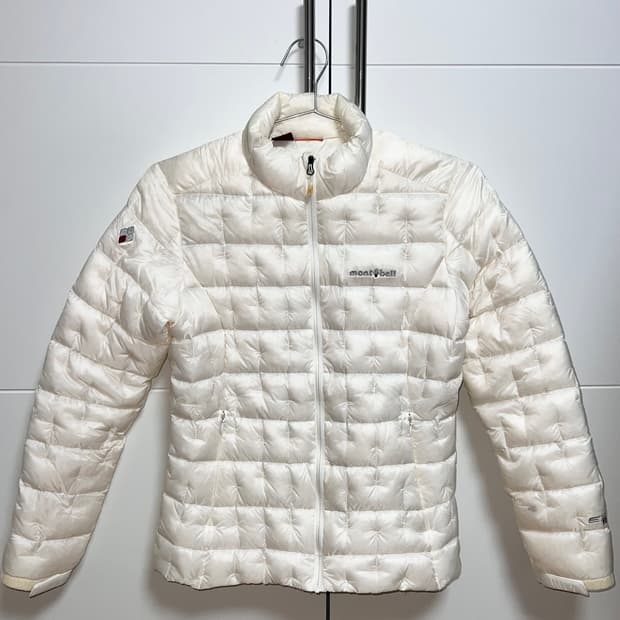 [S] 몽벨 플라즈마 경량패딩 화이트아이보리 ex1000 90사이즈