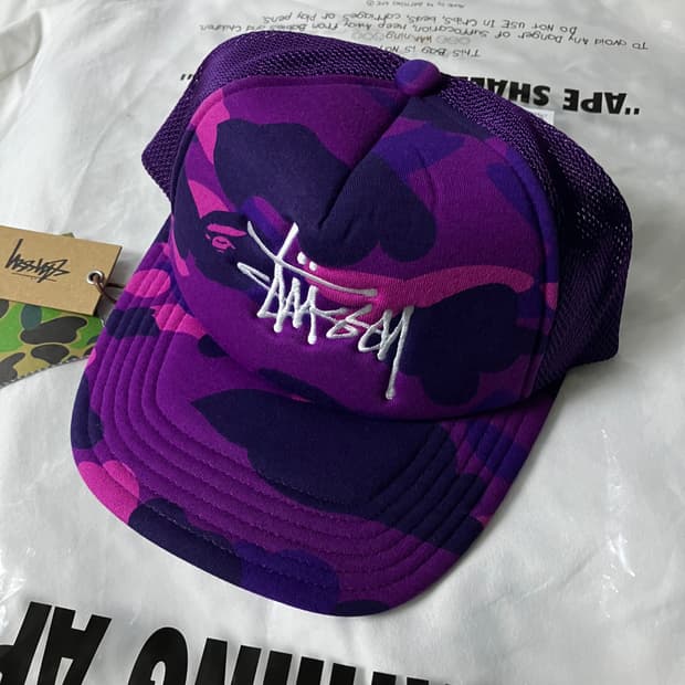 스투시 x 베이프 트러커 캡