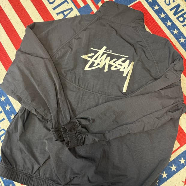 나이키 x 스투시 윈드러너 자켓 오프 느와르 (아노락) L 사이즈