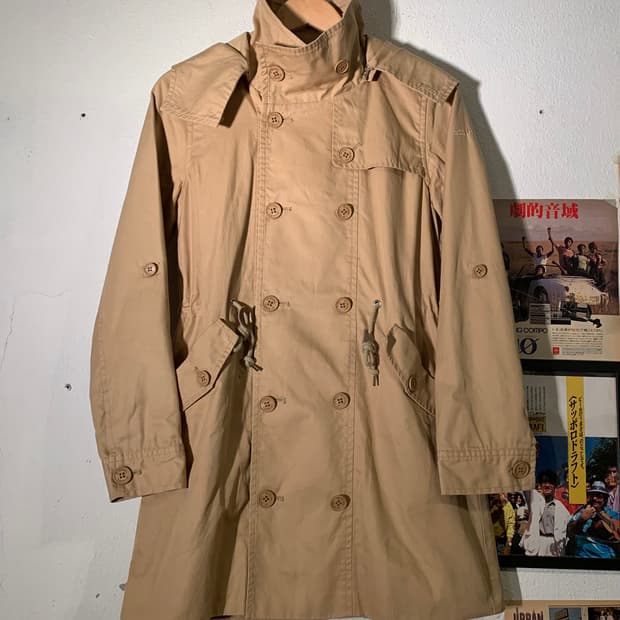 엑스걸 건플랩 베이지 후드 피코트 자켓