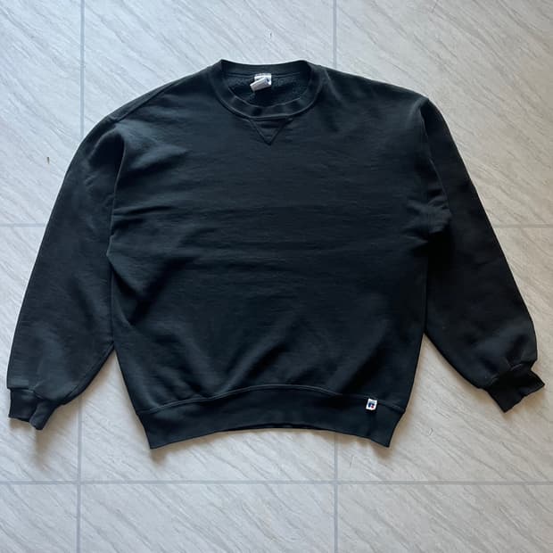 [L] 90s USA Russell 스웻 러셀 맨투맨 블랙