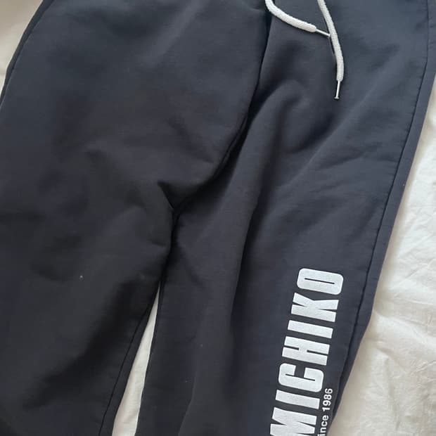 미치코런던 조거팬츠