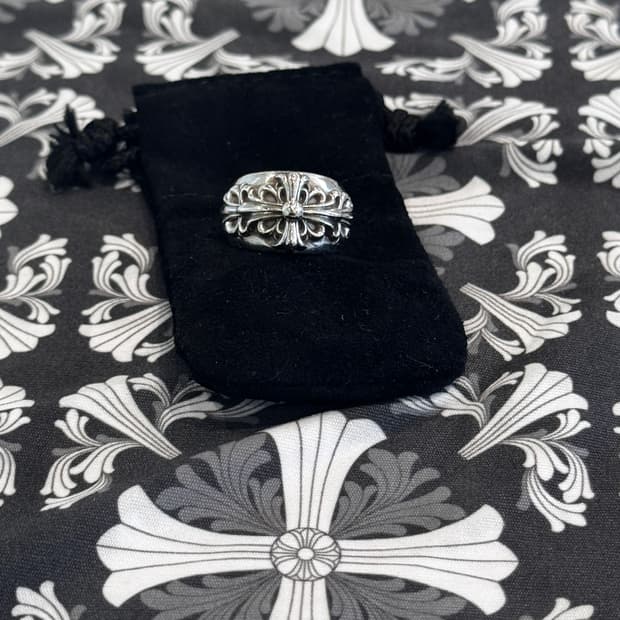 크롬하츠 더블 플로랄 크로스링 v2 8호