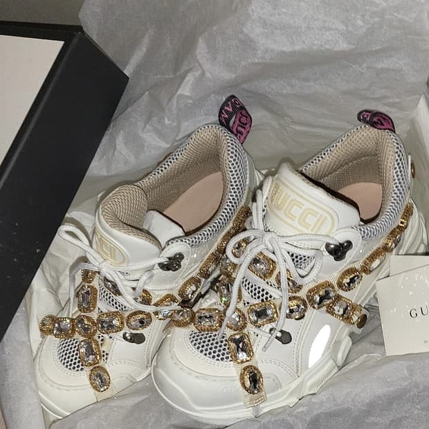 구찌 플래시트렉