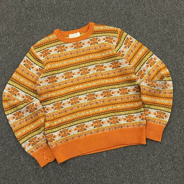 M)Palls Pyra 빈티지 여성 노르딕 패턴 울 니트 스웨터