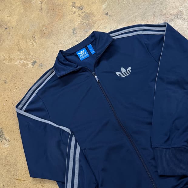 아디다스 구파이어버드 네이비 그레이 트랙탑 져지