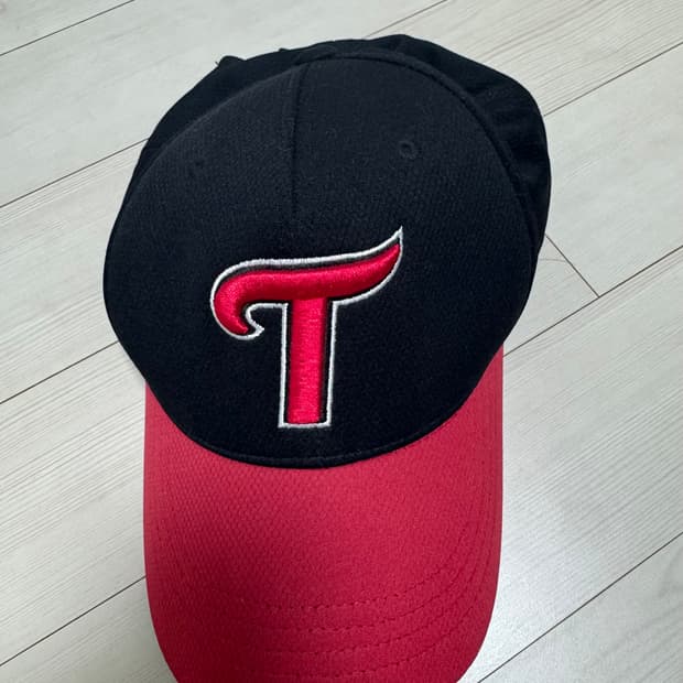 LG TWINS 모자