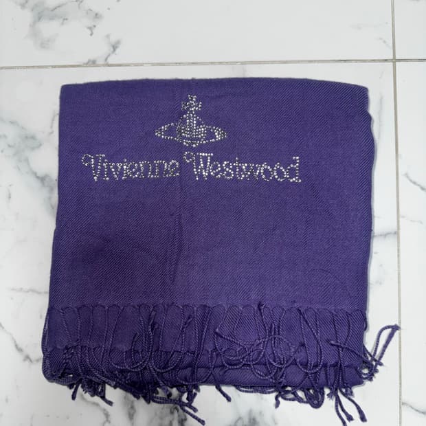 비비안 웨스트우드 스카프 목도리 퍼플
