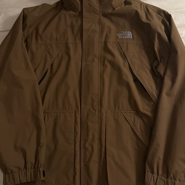 노스페이스 GTX 브라운 바람막이