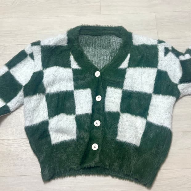 체크무늬 니트 가디건