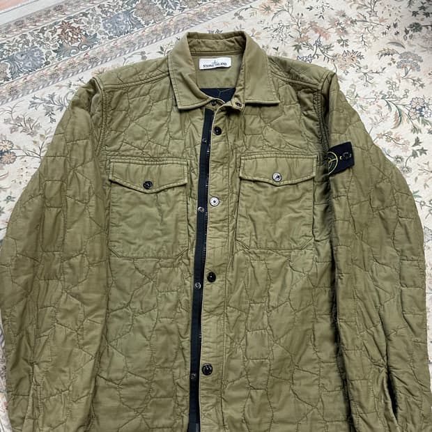 스톤아일랜드 퀄팅 자켓 L(100)
