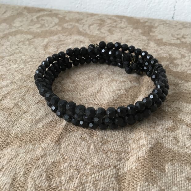 beads layered chocker