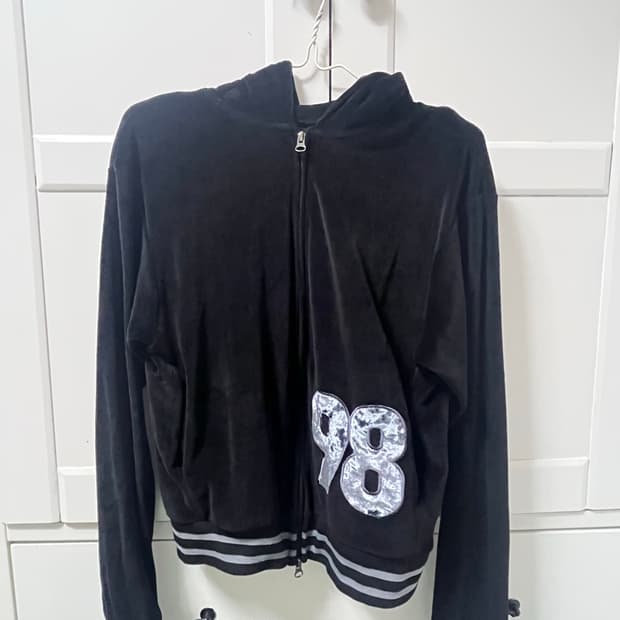 아캄 후드집업 사이즈1