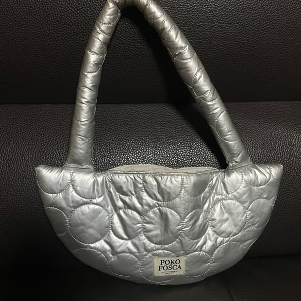 POKO FOSKA 패딩실버숄더백