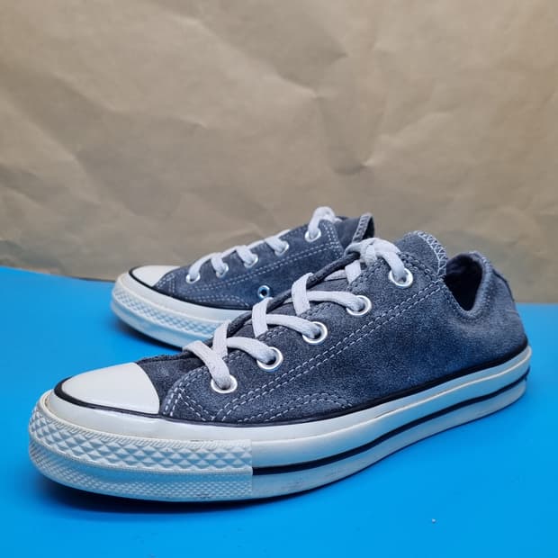 컨버스 척70 차콜 스웨이드 스니커즈 230.