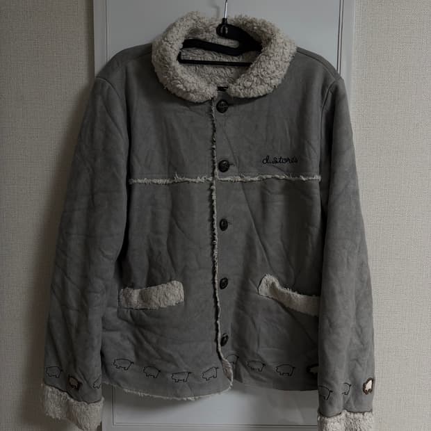 vintage gray  fur jacket 