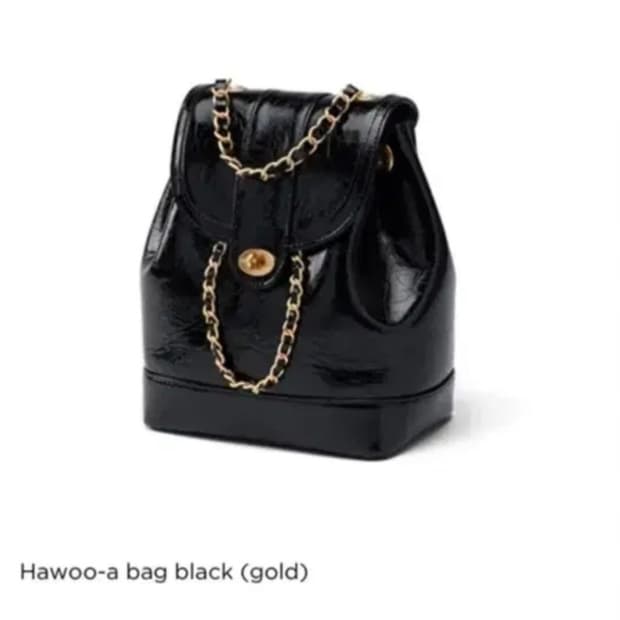 새상품) 카디널레드 하우아백 블랙 은장 체인 백팩