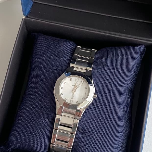 Seiko 세이코 lk 루키아 화이트