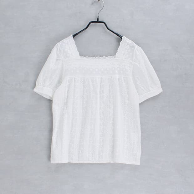 naymmy _ embroidery square neck top