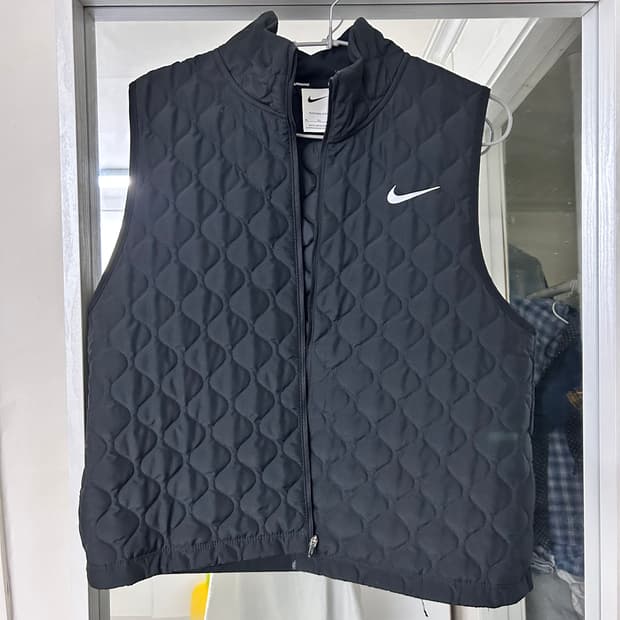 나이키 우먼 에어로레이어 질레 패딩조끼 XL 러닝 런닝 조끼패딩 베스트