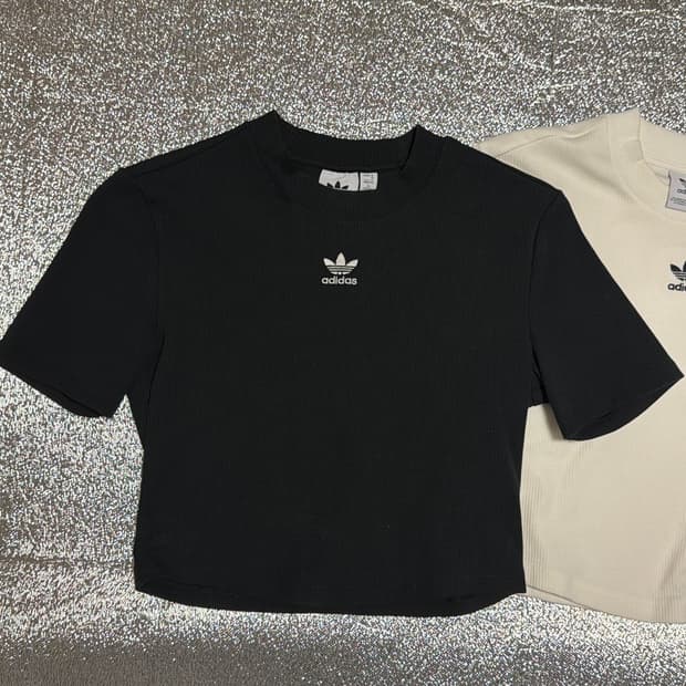 아디다스 반팔 티셔츠 