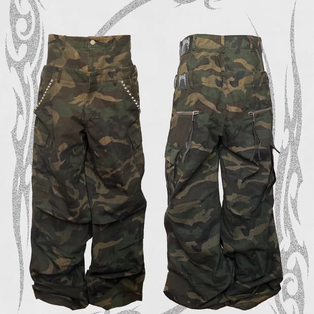 Double Waist Camo Baggy Cargo Pants 