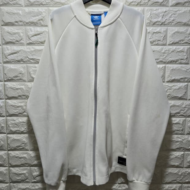 아디다스 이큅먼트 호손 트랙탑 져지 105