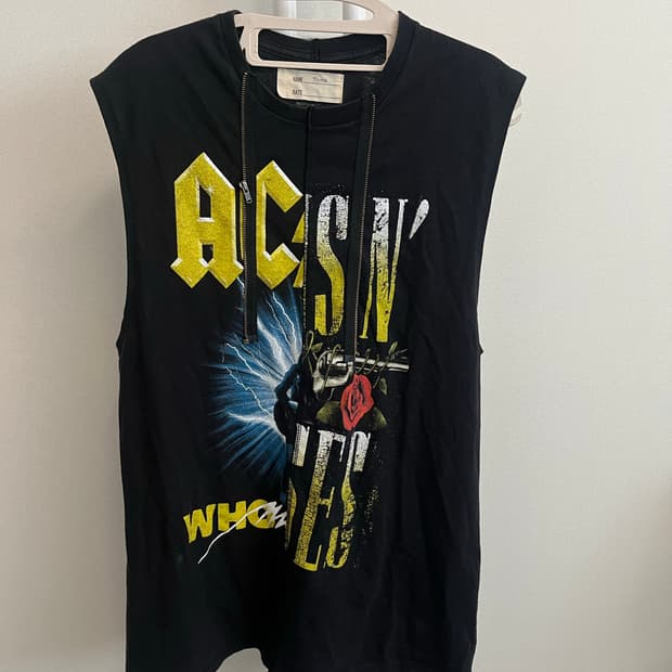 77circa 나나써카 프린트 슬리브리스