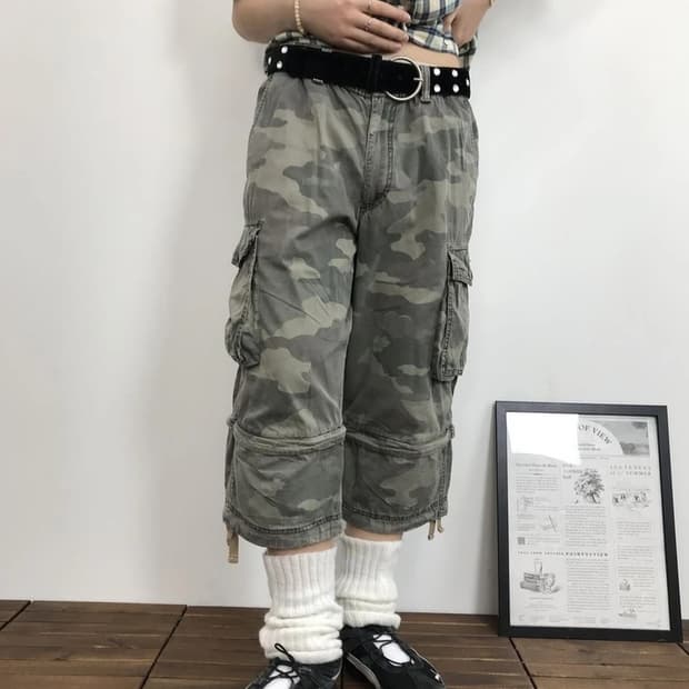 Uniqlo Camo Cargo Zip Pants 2Way