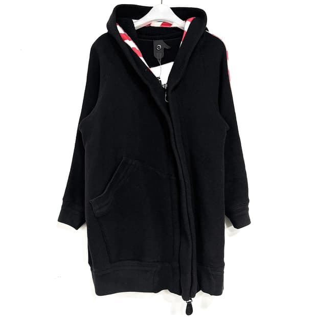 버나드 윌헴 배색 사선 집업