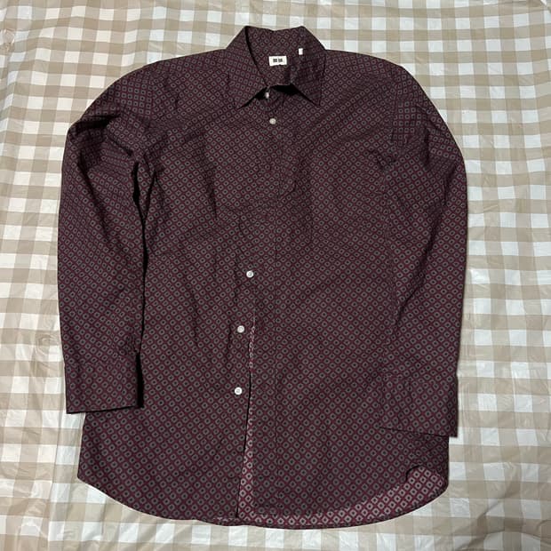 유니클로 버건디 패턴 셔츠 M 체크 와인 공용 긴팔