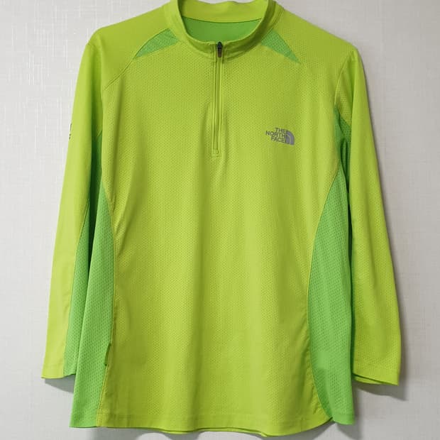 노스페이스 여성 반집업 긴팔티 100사이즈