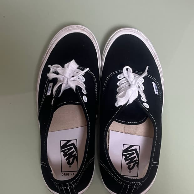 반스 어센틱 볼트 블랙 260