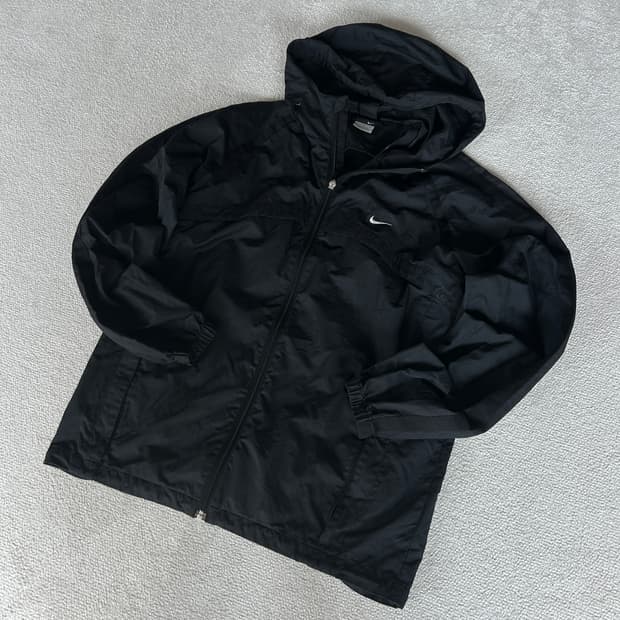 나이키 블랙 바람막이 L