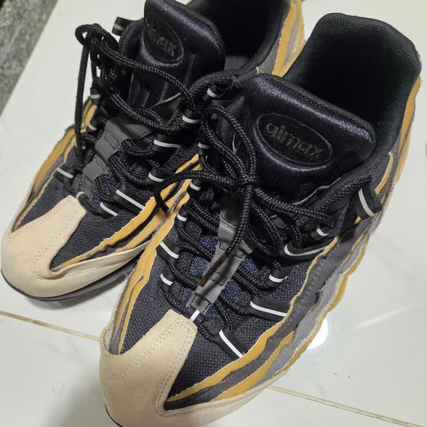 나이키 에어맥스95 꼼데가르송 270