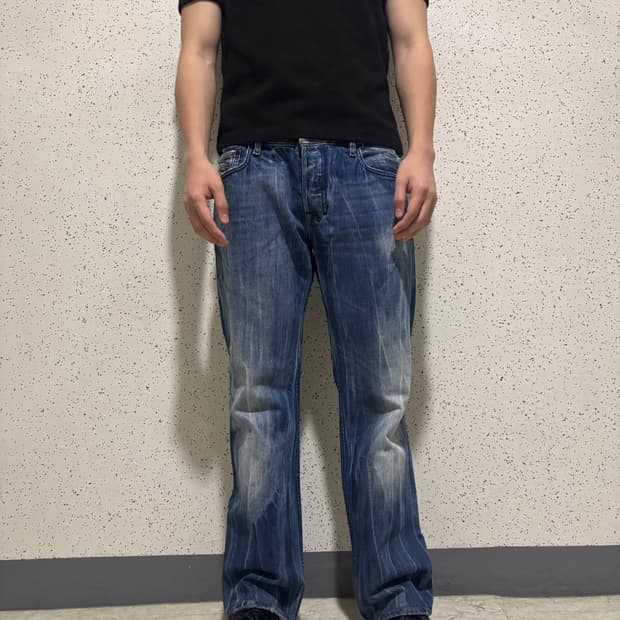 (정품) 디젤 자티니 부츠컷 플레어 31