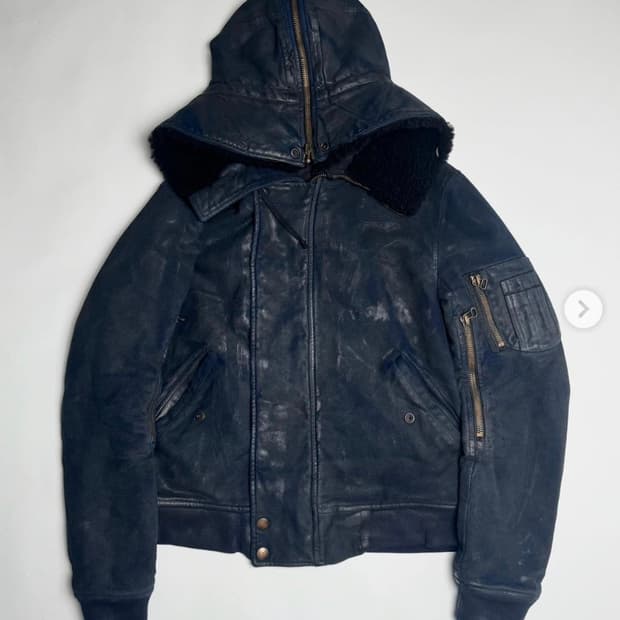 데카르넹 발망 10aw 왁스드 봄버