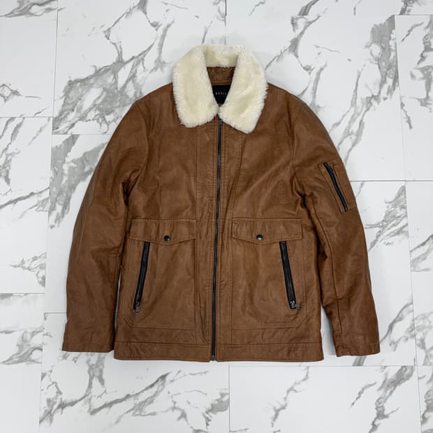 빠니깔레 에코 레더 무스탕 자켓