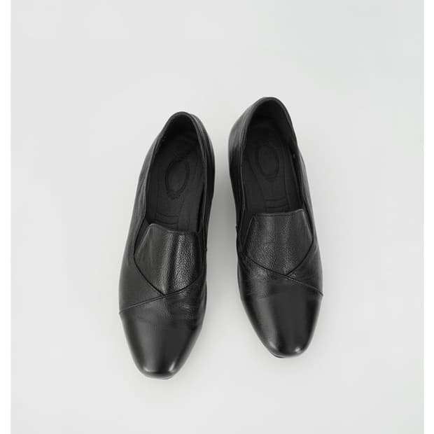 aftermond oblique line loafer 오블리크 라인 로퍼
