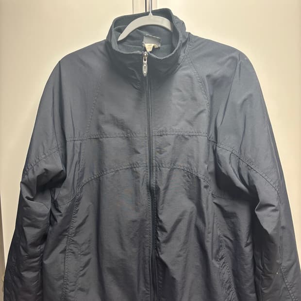 오클리 바람막이