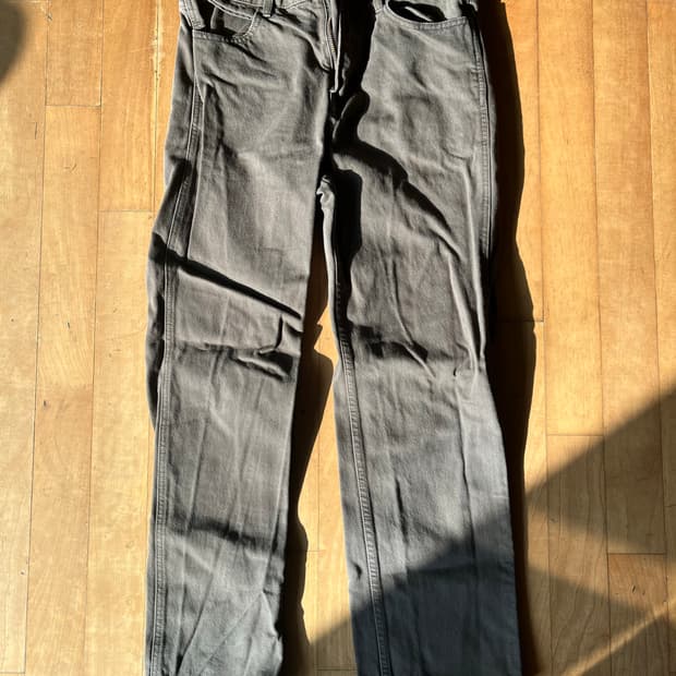 유니클로 u 레귤러피트 진 브라운그레이 31